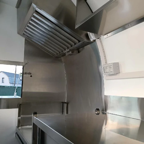 Food truck rétro modèle M , 2.2m de long